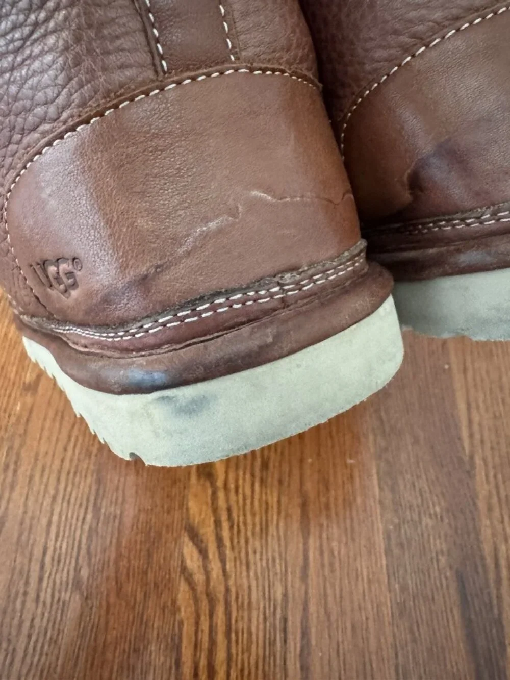 UGG men neumel